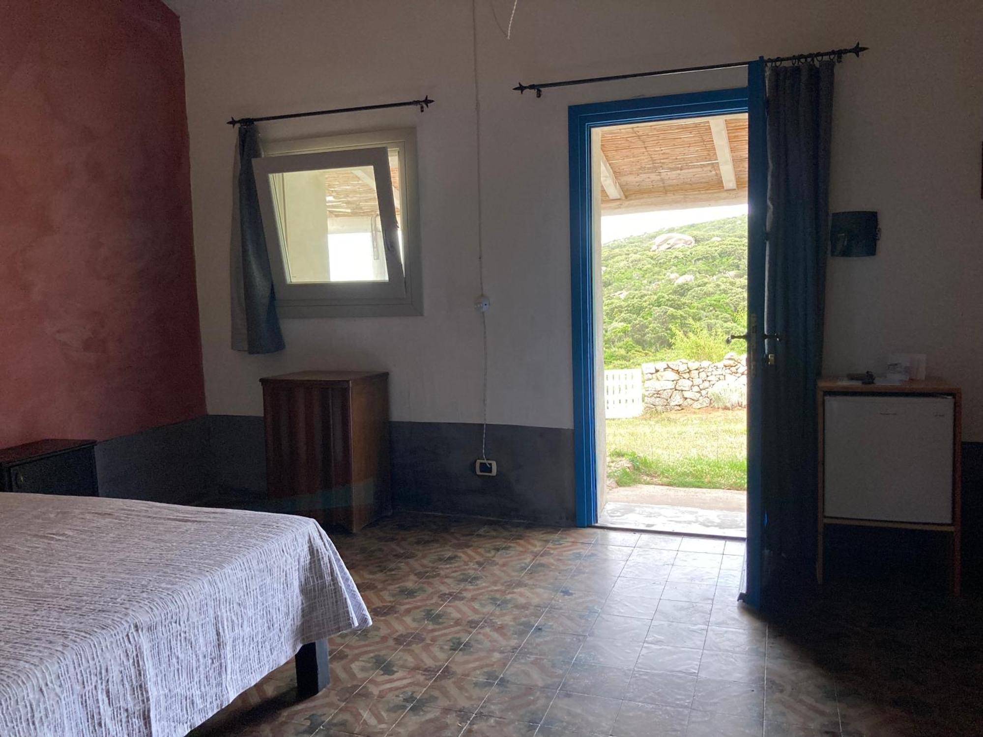 Agriturismo La Tana Di Lu Maccioni Санта-Тереза-Галлура Екстер'єр фото